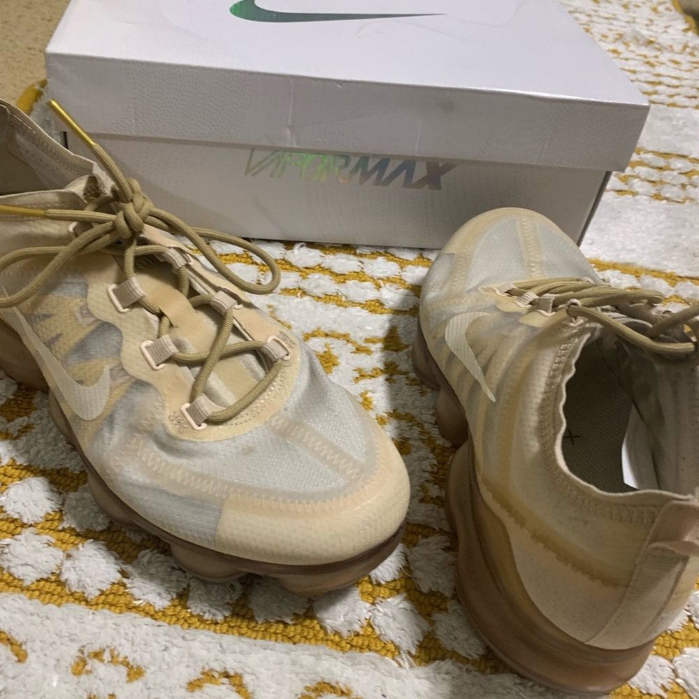 Women’s Nike Air Vapormax 2019